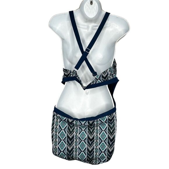 Time & Tru One Piece Bathing Suit - Picture 4 of 5